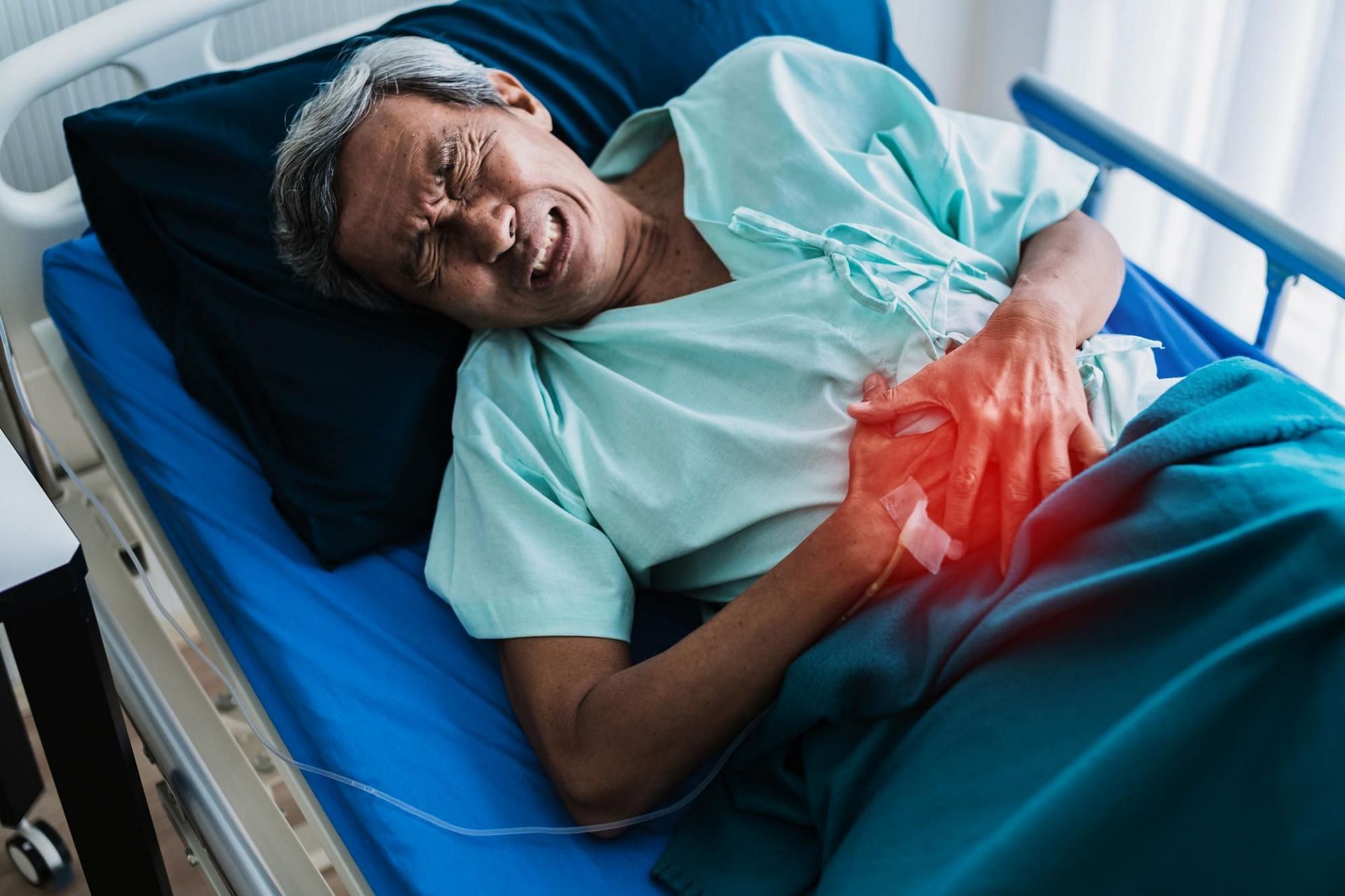 What does kidney pain feel like when caused by UTI (Image by Lifestylememory on Freepik)
